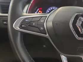 Renault Captur (2022) thumbnail 9