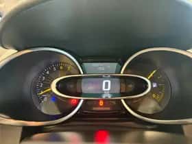Renault Clio (2015) thumbnail 18
