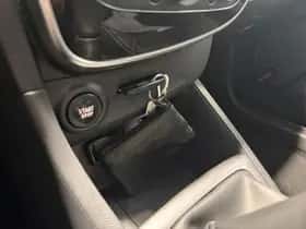 Renault Clio (2015) thumbnail 27