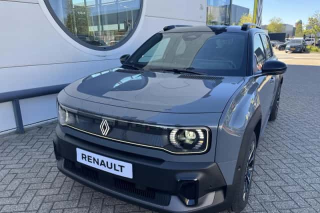 Renault 4 (2026) thumbnail 2