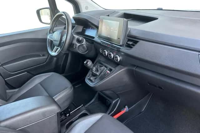 Renault Kangoo (2024) thumbnail 31