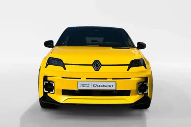 Renault 5 (2024) thumbnail 2