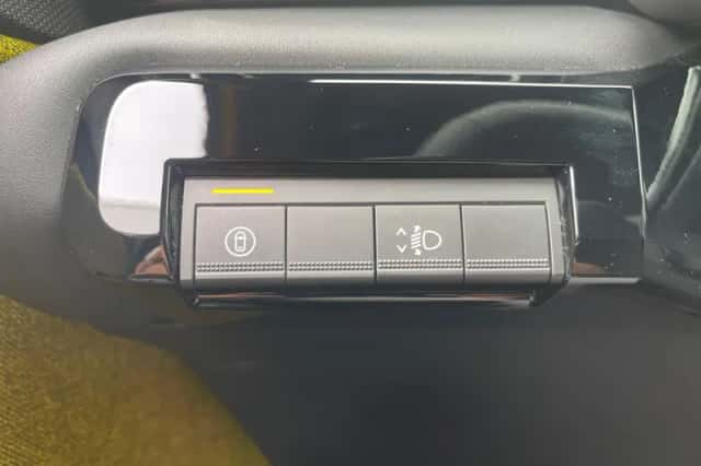 Renault 5 (2024) thumbnail 17