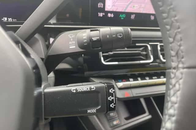Renault 5 (2024) thumbnail 25