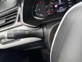 Renault Captur (2020) thumbnail 17