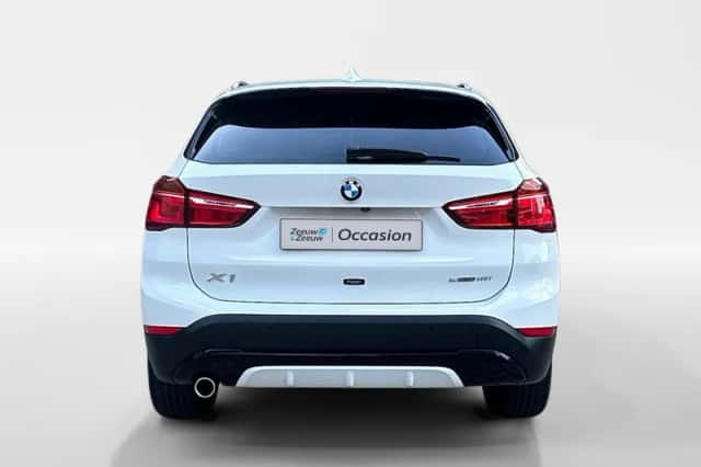 BMW X1 (2018) thumbnail 6