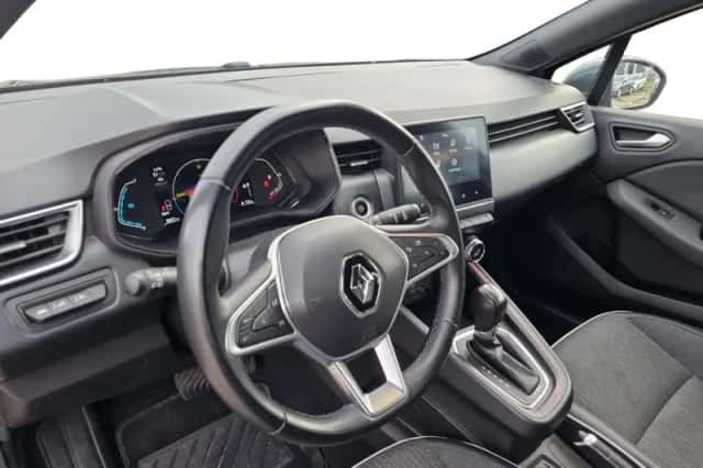 Renault Clio (2022) thumbnail 19