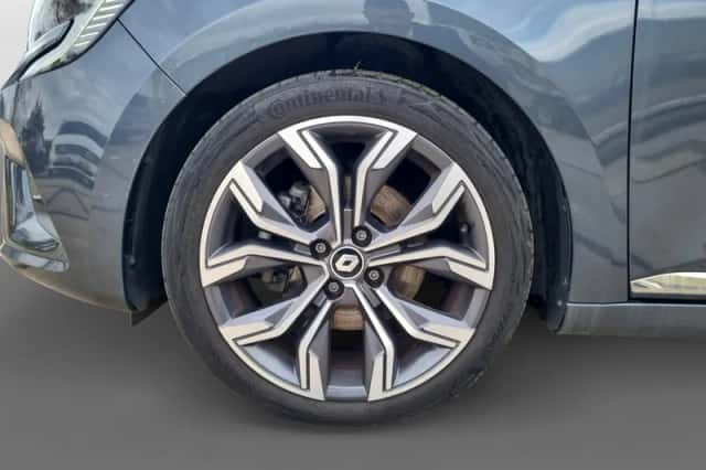 Renault Clio (2022) thumbnail 23