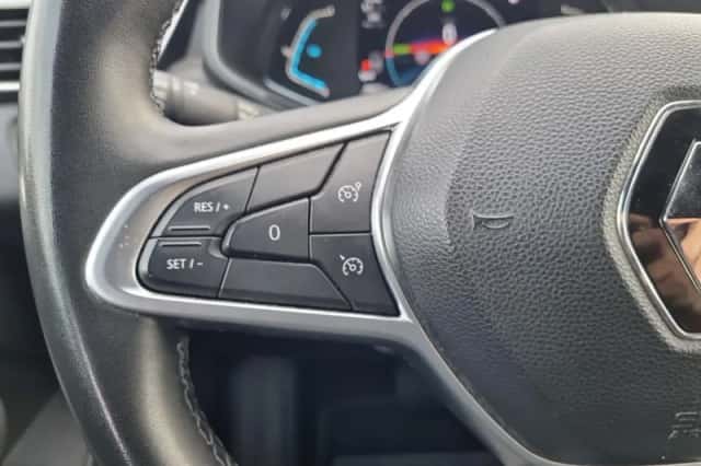 Renault Clio (2022) thumbnail 9