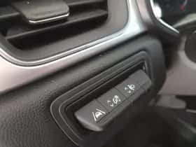 Renault Captur (2022) thumbnail 18