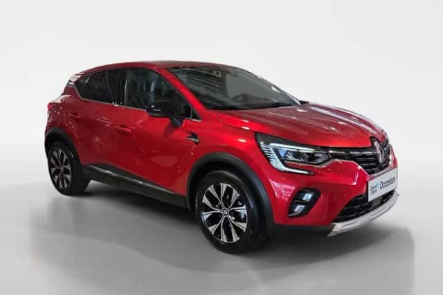 Renault Captur (2022) thumbnail 3