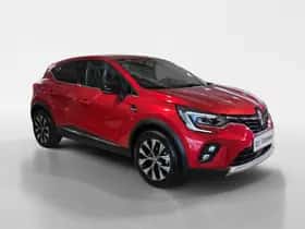 Renault Captur (2022) thumbnail 3