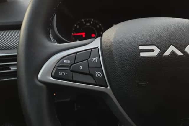 Dacia Sandero (2025) thumbnail 9