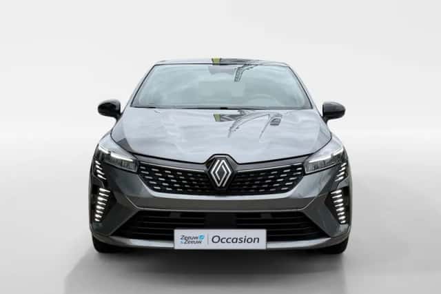 Renault Clio (2025) thumbnail 2