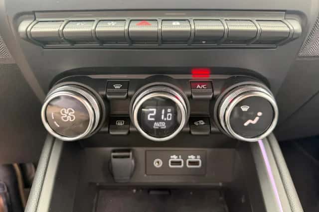 Renault Clio (2025) thumbnail 28