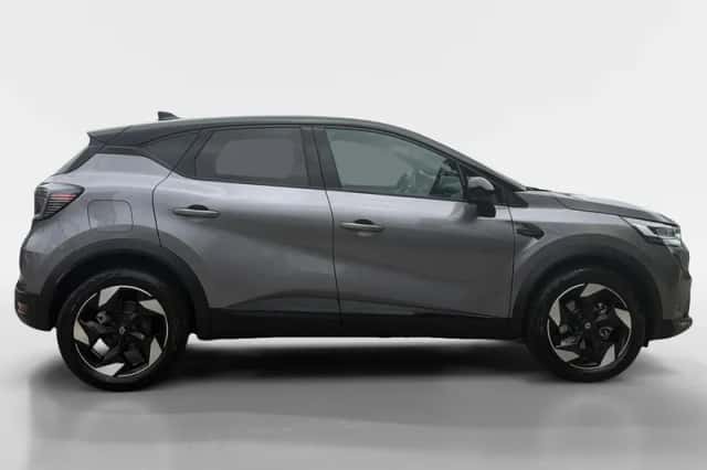 Renault Captur (2025) thumbnail 4