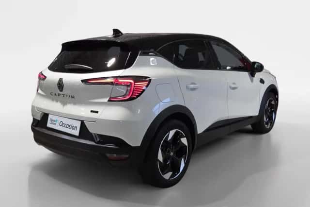 Renault Captur (2025) thumbnail 4