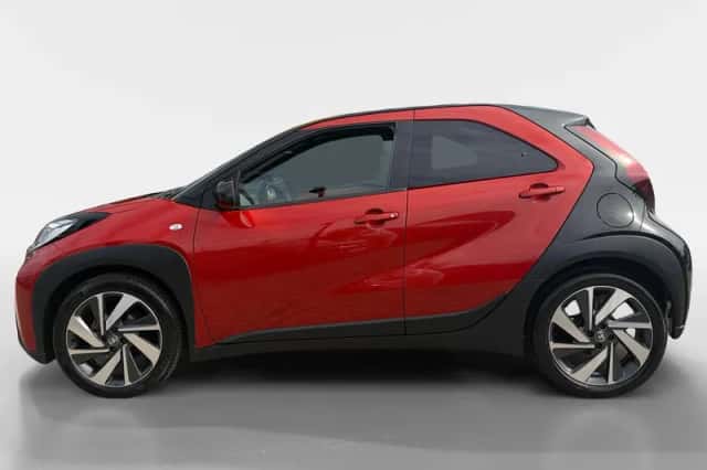 Toyota Aygo (2022) thumbnail 4