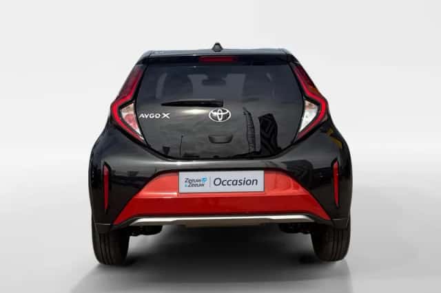 Toyota Aygo (2022) thumbnail 6