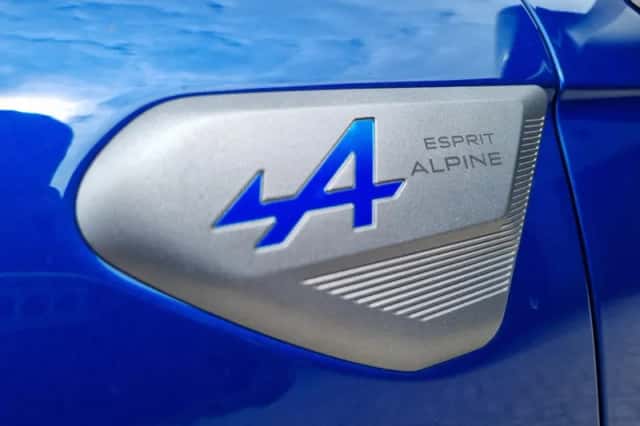 Renault Clio (2025) thumbnail 8