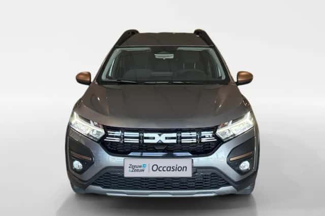 Dacia Jogger (2024) thumbnail 3