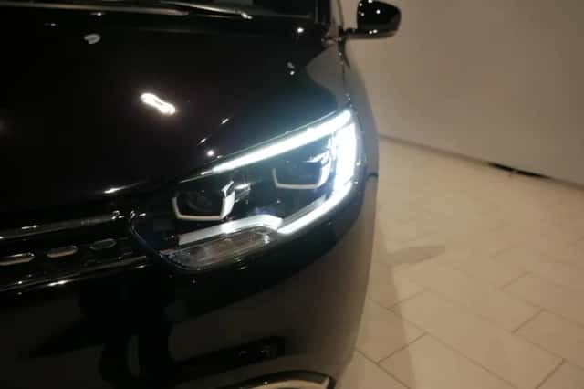 Renault Scénic (2018) thumbnail 25