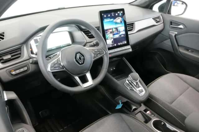 Renault Captur (2026) thumbnail 12