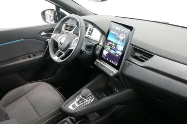 Renault Captur (2026) thumbnail 13