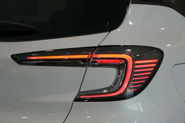 Renault Captur (2026) thumbnail 34