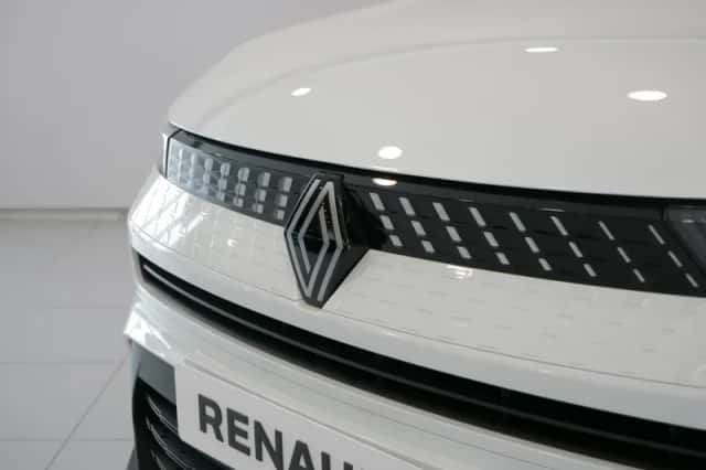 Renault Captur (2026) thumbnail 7
