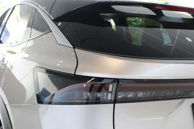 Nissan Ariya (2024) thumbnail 13