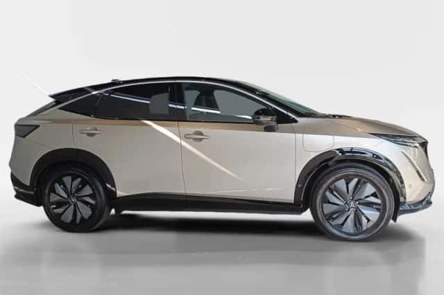 Nissan Ariya (2024) thumbnail 4