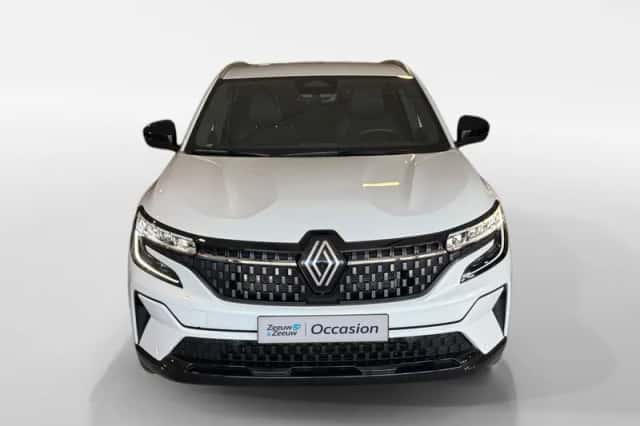Renault Austral (2023) thumbnail 3