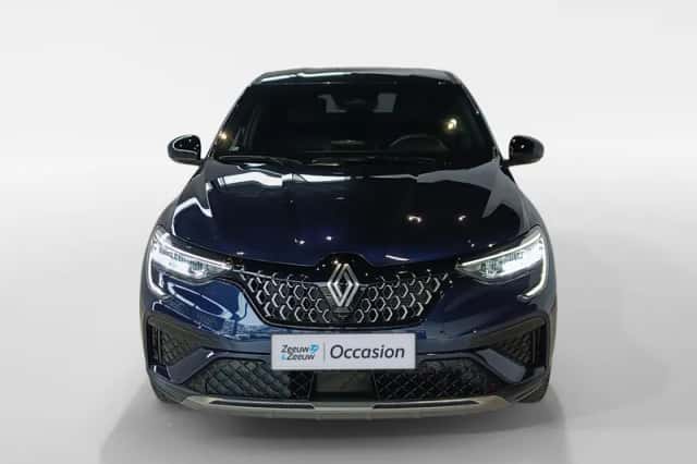 Renault Arkana (2025) thumbnail 2