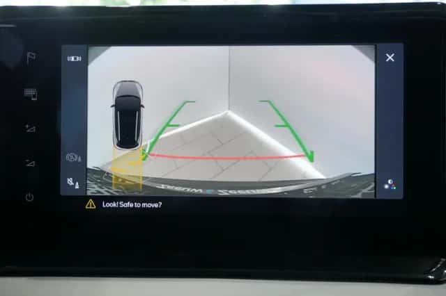 SEAT Arona (2023) thumbnail 18
