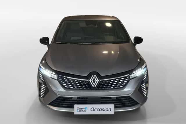 Renault Clio (2024) thumbnail 3