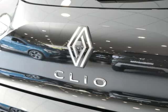 Renault Clio (2026) thumbnail 24