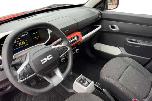 Dacia Spring (2025) thumbnail 11