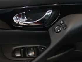 Nissan Qashqai (2015) thumbnail 23