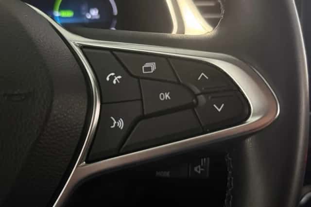 Renault Captur (2023) thumbnail 15