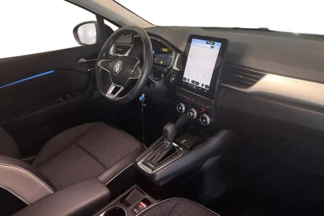 Renault Captur (2023) thumbnail 22