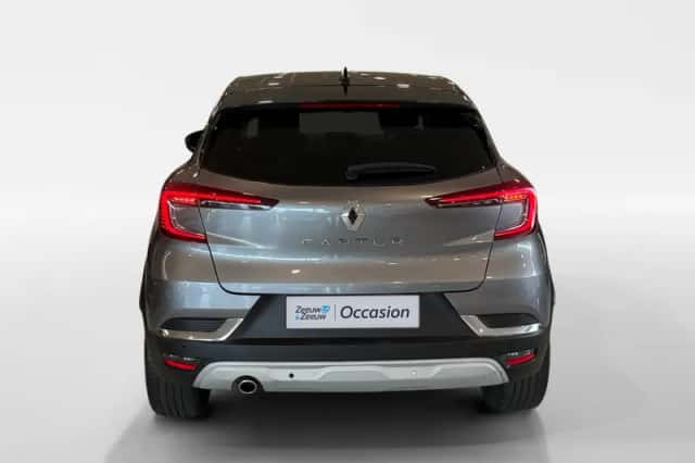 Renault Captur (2021) thumbnail 6