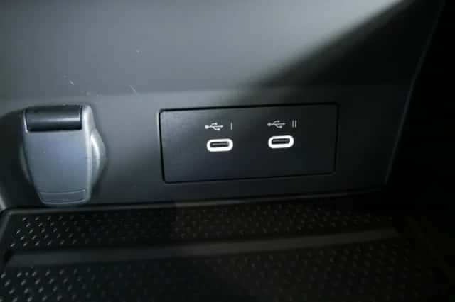 Renault Captur (2026) thumbnail 25