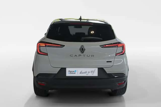Renault Captur (2026) thumbnail 6