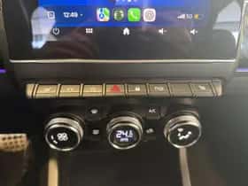 Renault Arkana (2023) thumbnail 21