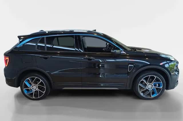 Lynk & Co 01 (2022) thumbnail 2