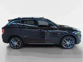 Lynk & Co 01 (2022) thumbnail 2