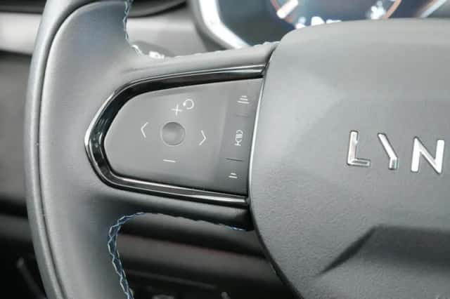 Lynk & Co 01 (2022) thumbnail 16
