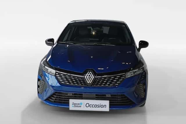Renault Clio (2024) thumbnail 2