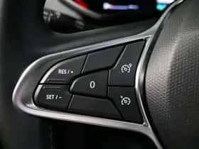 Renault Clio (2024) thumbnail 17